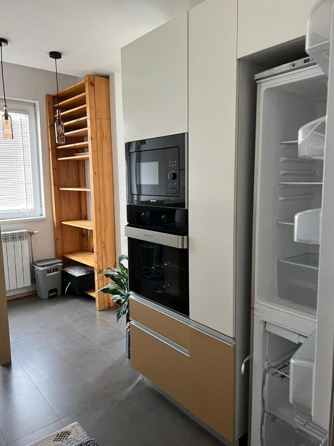 Modern Apartment In Скоп'є Екстер'єр фото